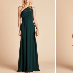 Kira dress in Chiffon emerald